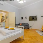 Spacious Apartmán